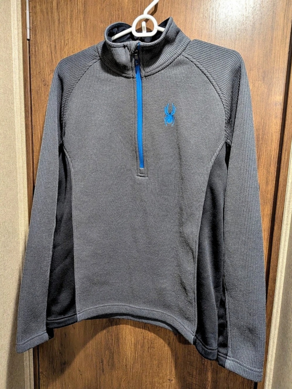 Spyder Core Sweater 1/4-Zip Pullover Gray Black Blue Medium